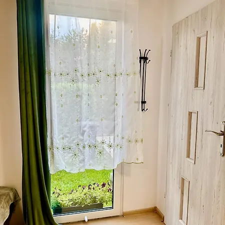 Apartament Nr 1 Lub 2 Przy Sali Kominkowej Przeczyce Exterior photo